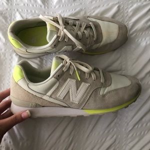 New Balance Tennis Shoes